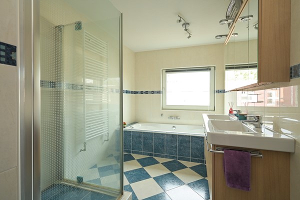 Medium property photo - Alikruikhof 6, 2492 SG Den Haag